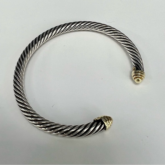 ❤️ David Yurman 5mm Medium Cable Bracelet with 14k Gold Accents - Picture 6 of 7